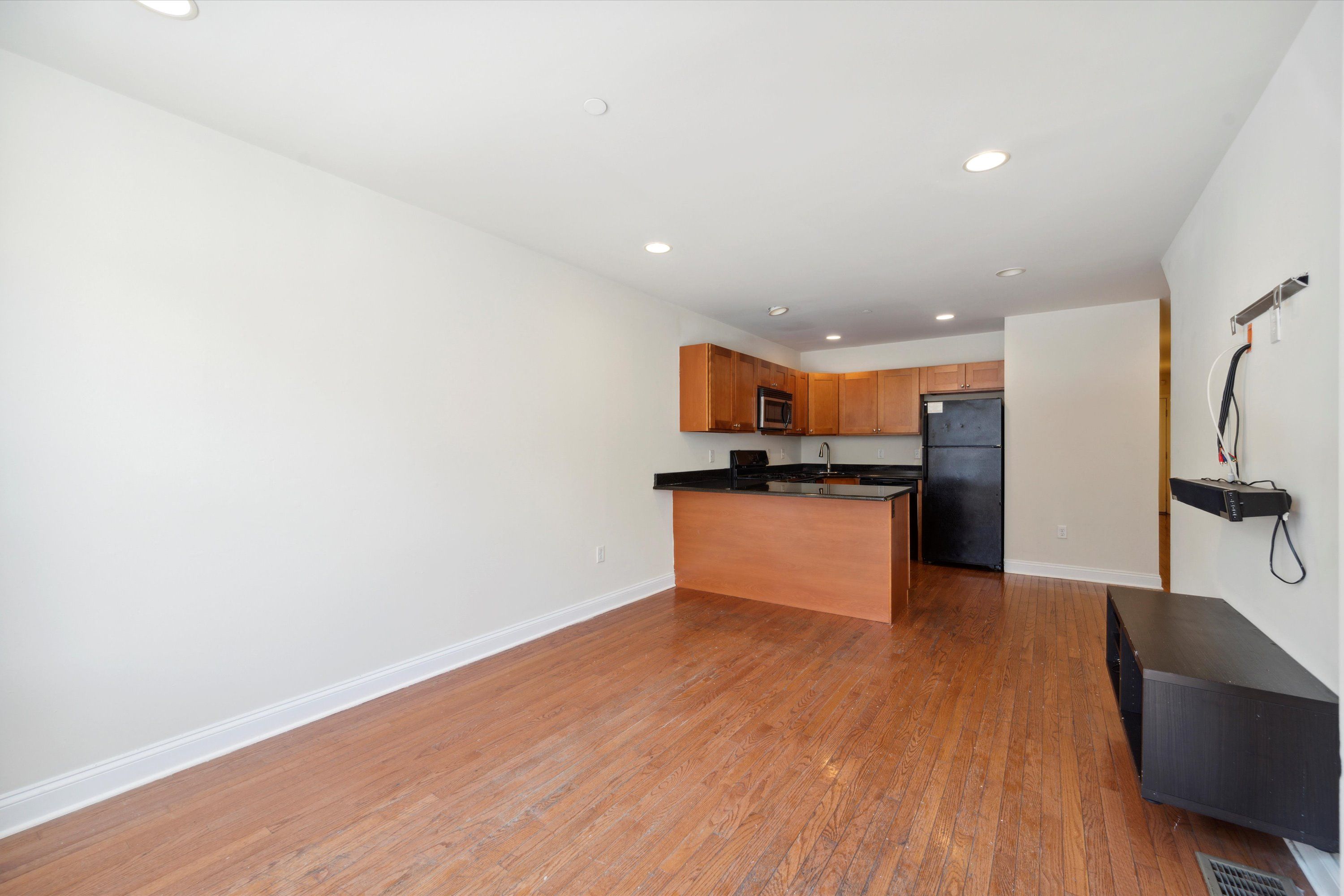 1705 ARLINGTON ST Unit A