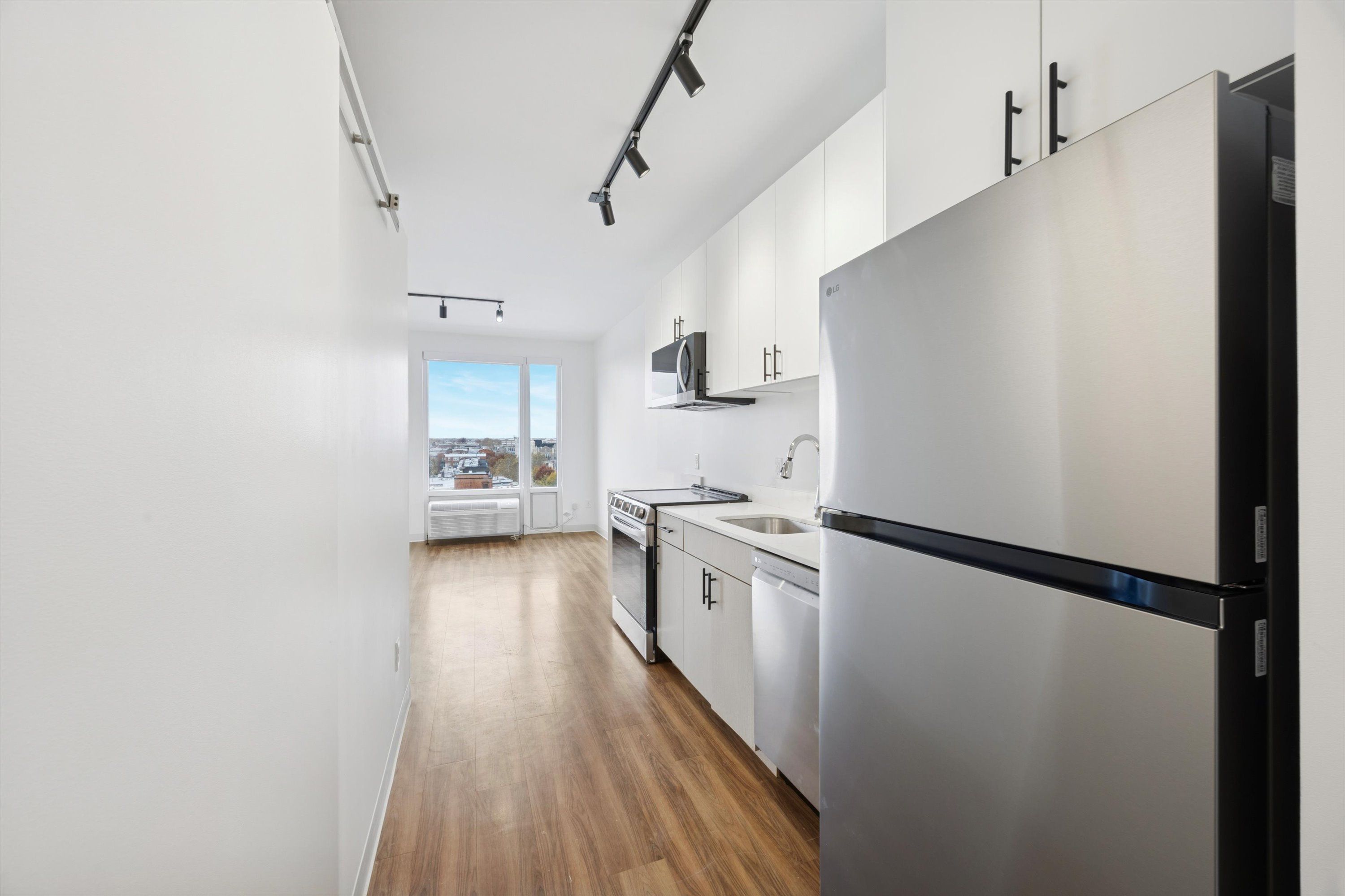 4240 Chestnut St Unit 710