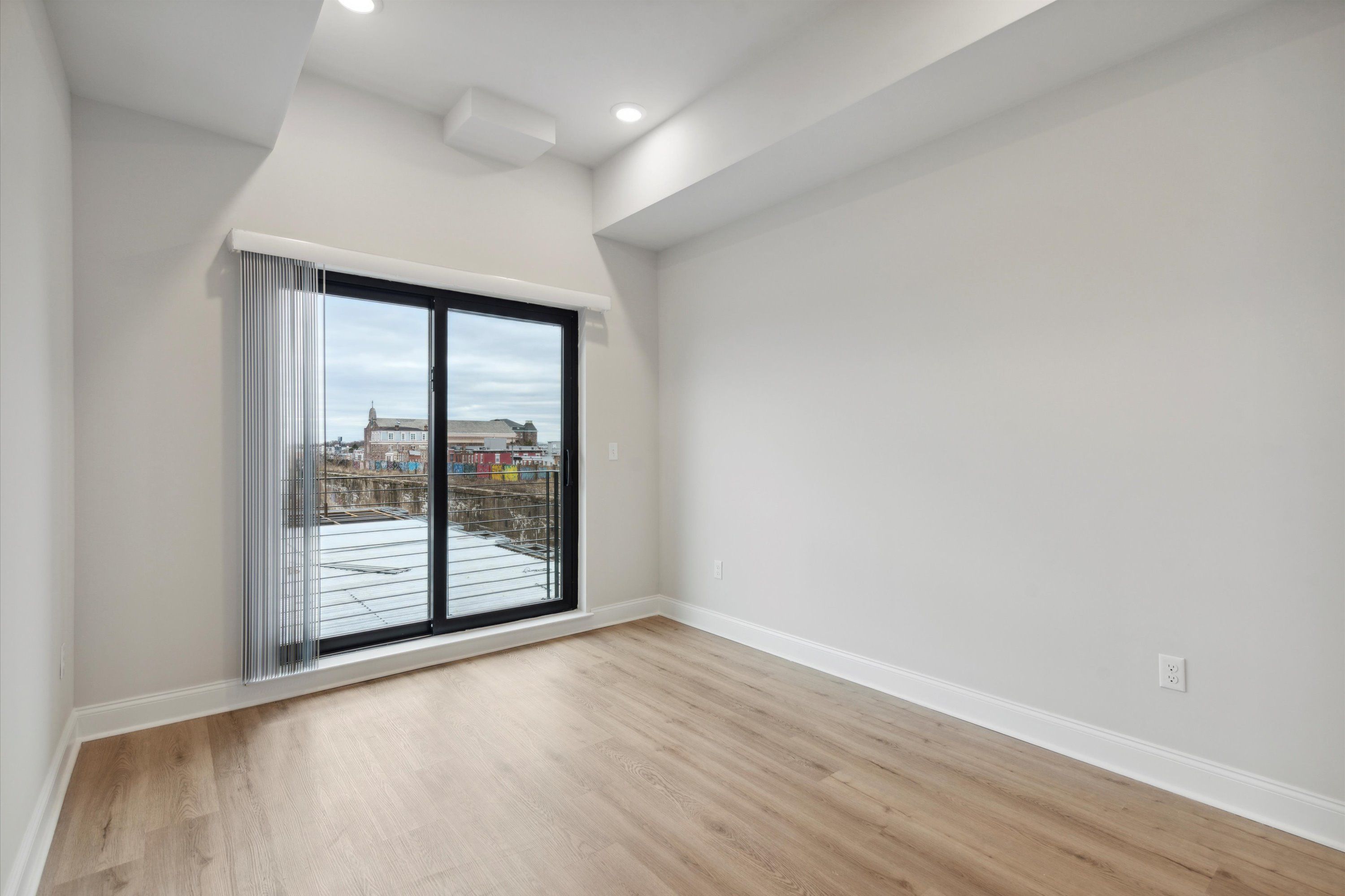 2143 E LEHIGH AVE Unit 505