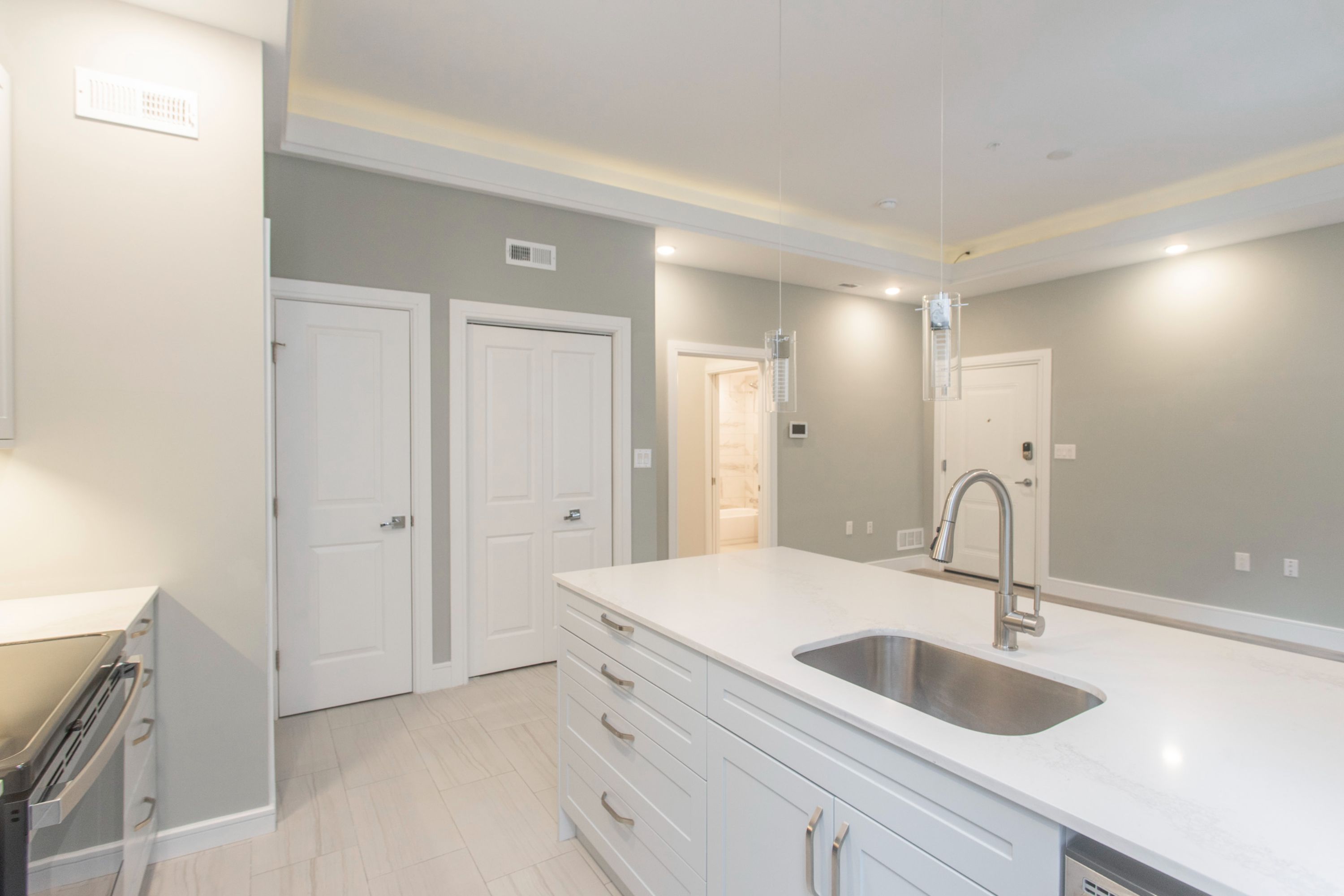 1133 E COLUMBIA AVE Unit 103