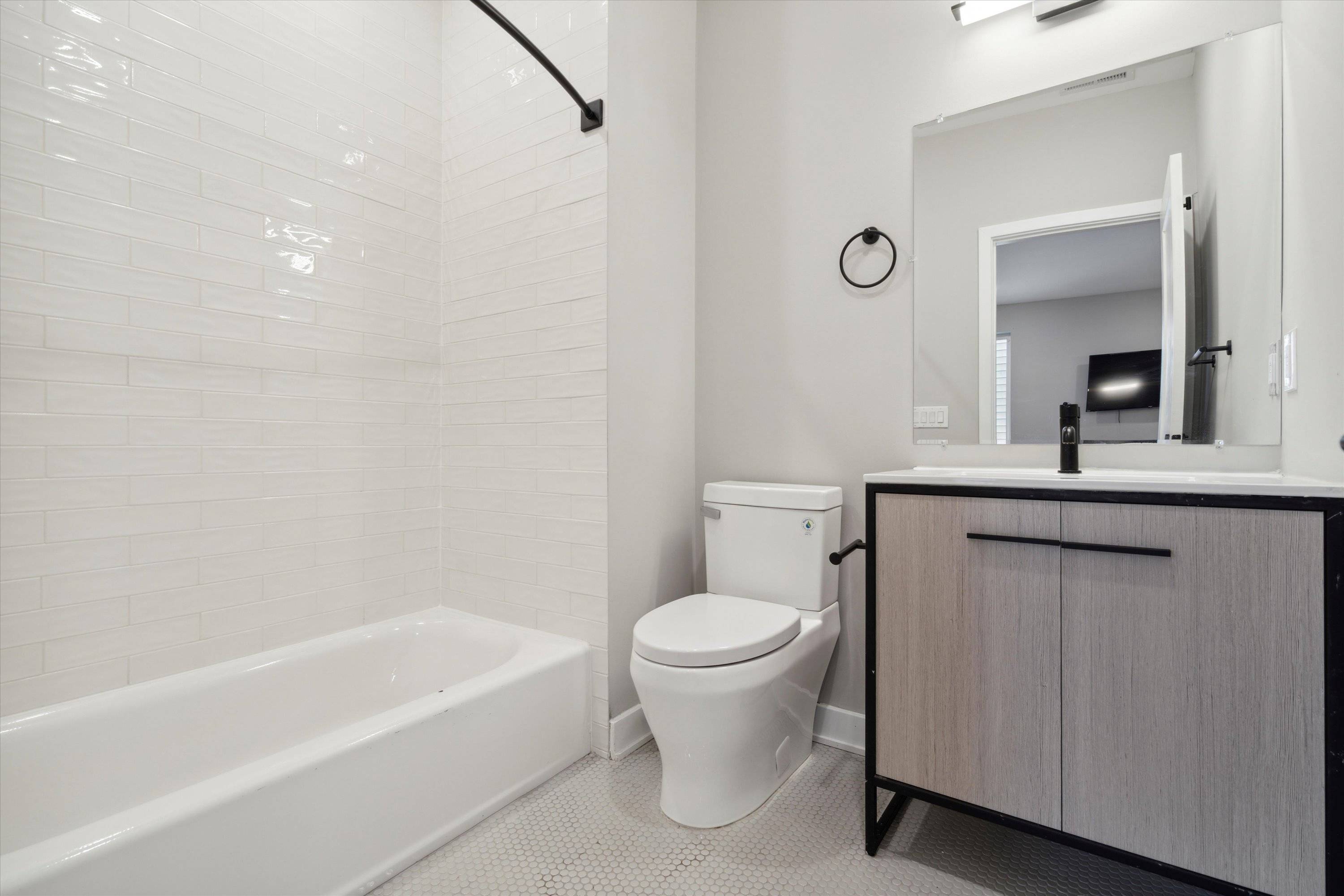 1841-43 N Gratz ST Unit D5