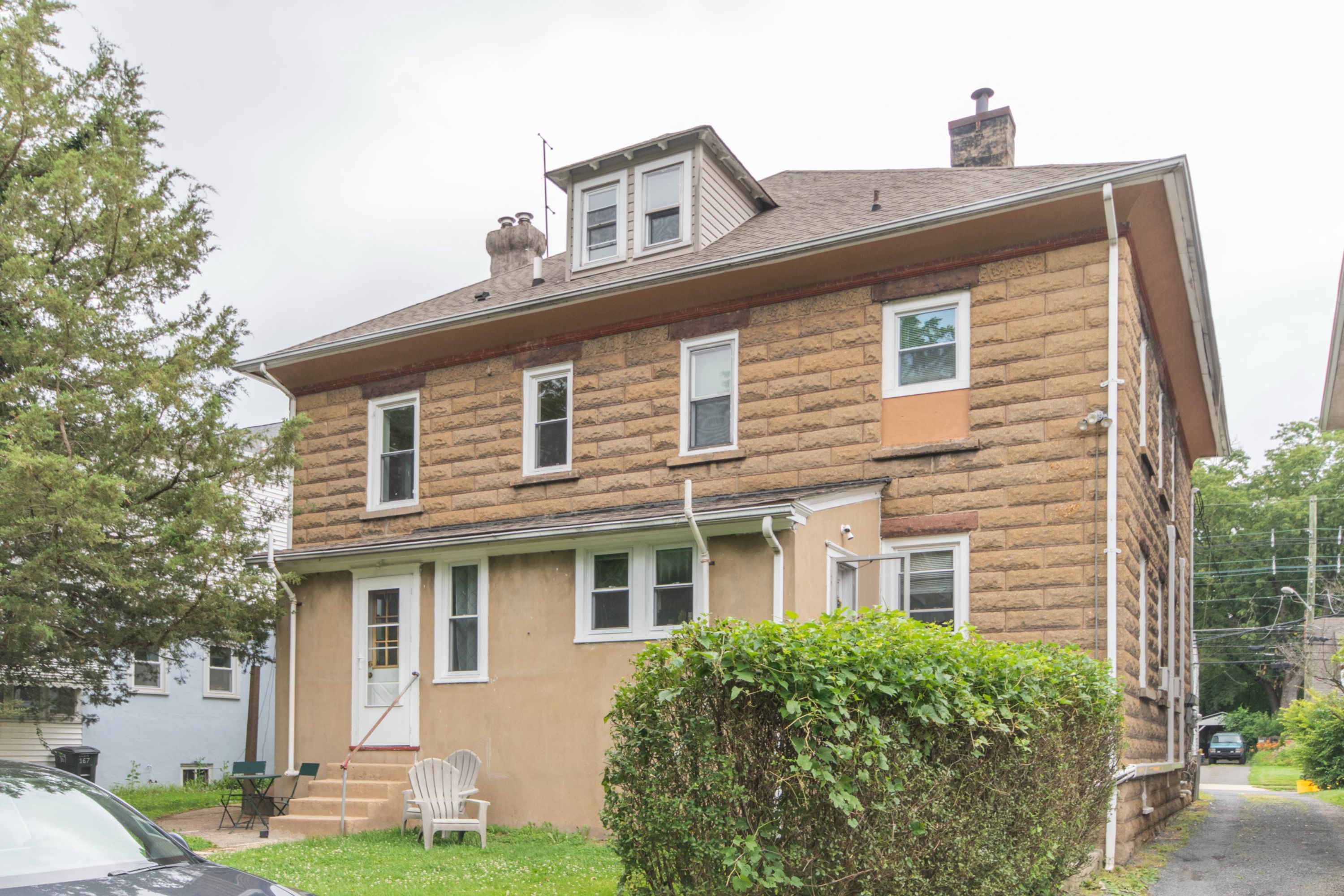 169 S Harrison St Unit 2
